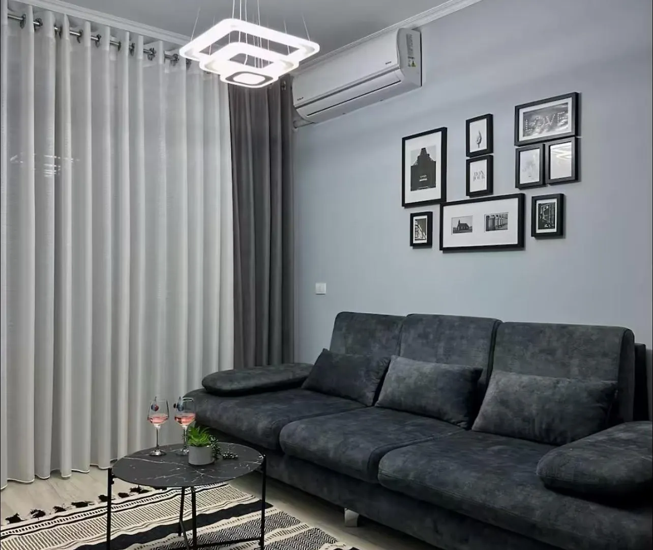 Modern Apartment Near The Beach Golem